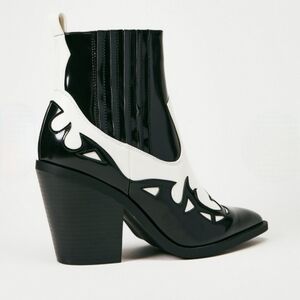 SHOEDAZZLE Faye Bootie